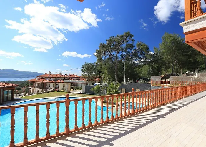 Shimal Hotel 5*