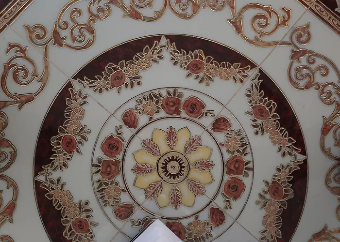 Shimal Hotel 5*