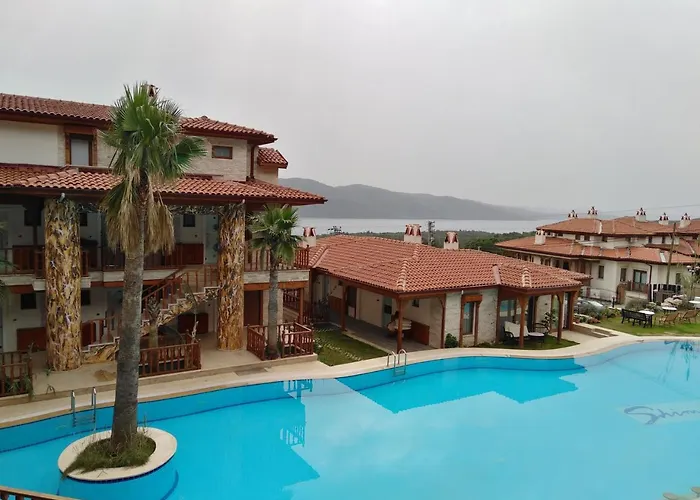 Hotel Shimal 5*